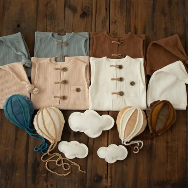 Cute Outfit Hat Set With Balloon - Newborn Photography Props - Image 2